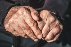 Direito a aposentadoria CID G20-parkinson